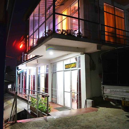 Mangala Flora Hotel Nuwara Eliya Exterior photo