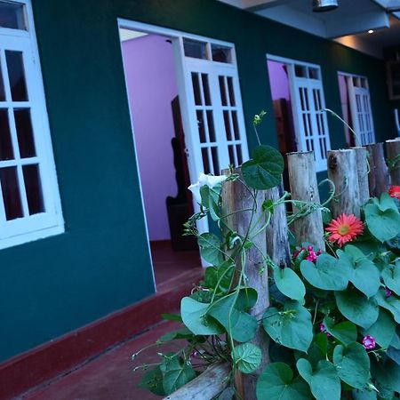 Mangala Flora Hotel Nuwara Eliya Exterior photo
